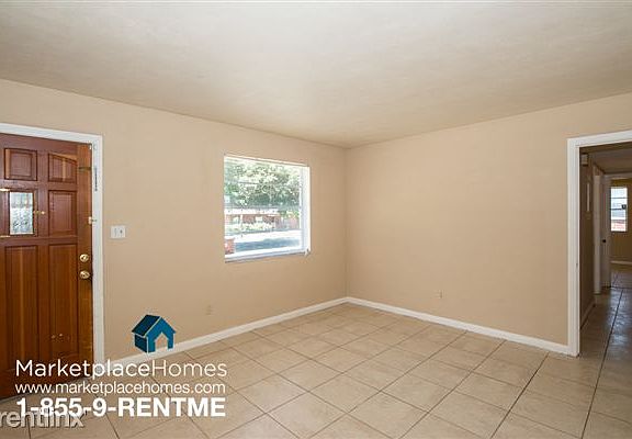 3rd image of 6027 Green Hill Ln