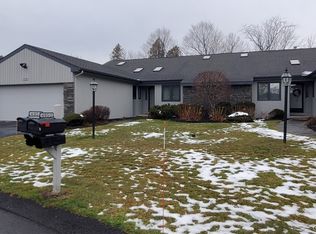 4952 Ravine Rd, Fayetteville, NY 13066