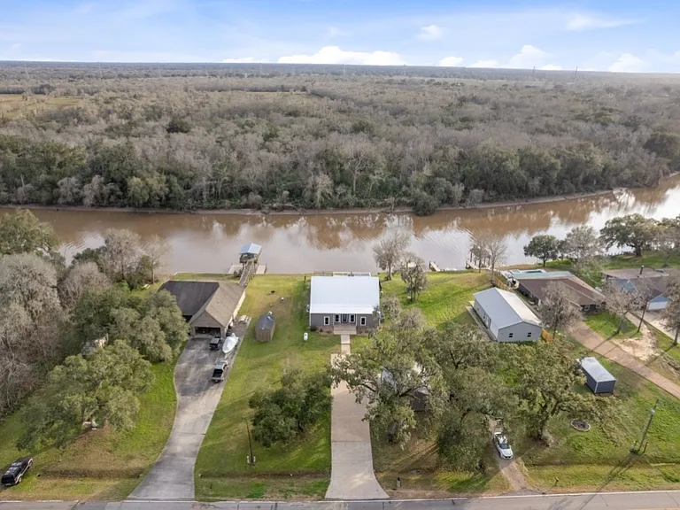 4765 County Road 747A — Photo 13