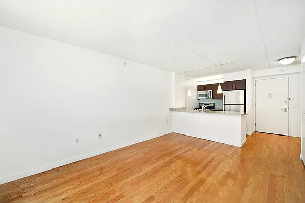 Rented by Keller Williams NYC | media 16