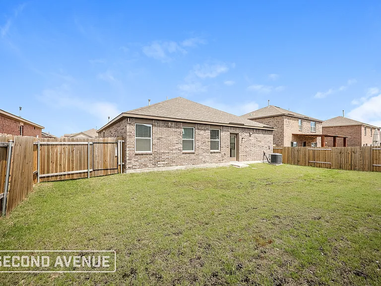 2109 Lorrie Ln — Photo 20