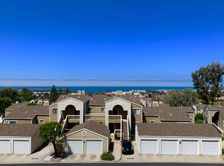 946 Shore Crest Rd, Carlsbad, CA 92011