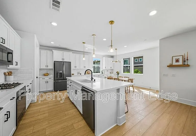 32017 Radiant Dr — Photo 12