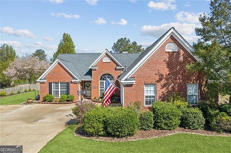 1st image of 7675 Paddocks Mill Dr
