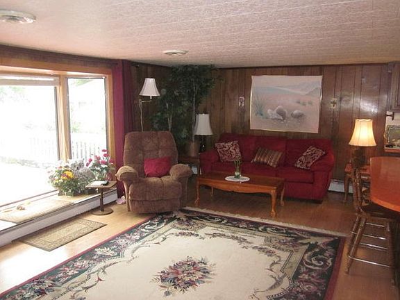 3rd image of 88 Culbert Dr