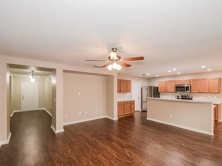 3859 Marsh Bluff Dr — Photo 4
