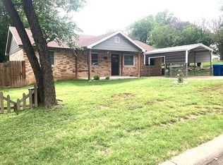 1217 2nd St N, Kerrville, TX 78028