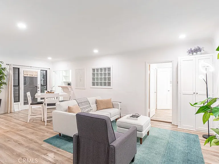 3430 Hermosa Ave — Photo 12