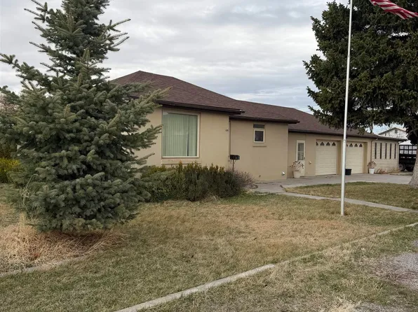 302 E 7th St, Burley, ID 83318