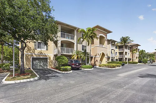 6510 Emerald Dunes Dr #308 Photo 1