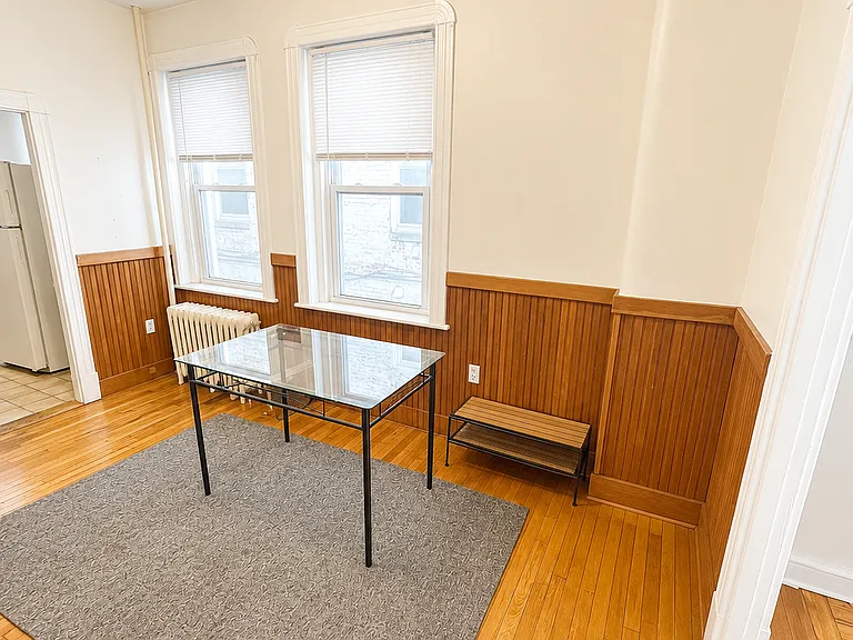 34 Anderson St #1 — Photo 3