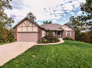 290 N Ridge Pl, Branson, MO 65616