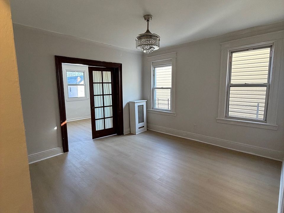 1st image of 9115 78th St #2A