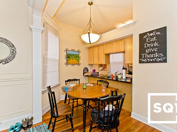 3rd image of 3712 N Janssen Ave APT 1