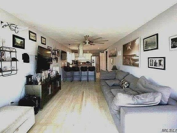 4th image of 1015 California Pl S