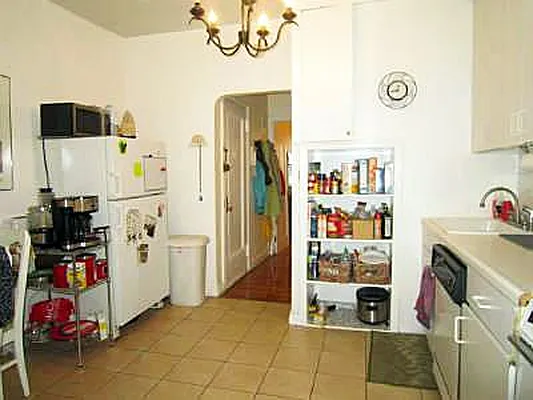 Rented by Immac Realty | media 16