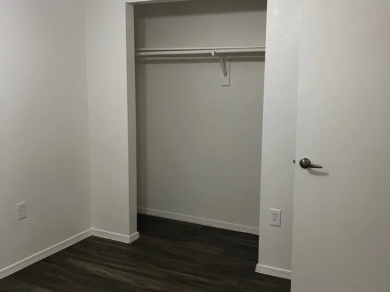 Mission Vista — Photo 17