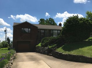 4301 Reece Dr, Pittsburgh, PA 15227