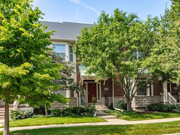2460 Violet St, Glenview, IL 60026