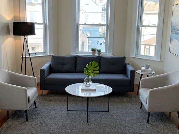 39 Montfern Ave, Brighton, MA