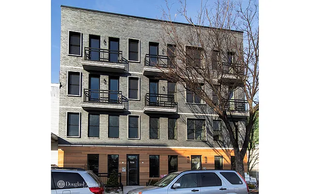Rented by Douglas Elliman | media 22