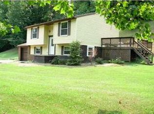 130 Sheriff Dr, Ripley, WV 25271