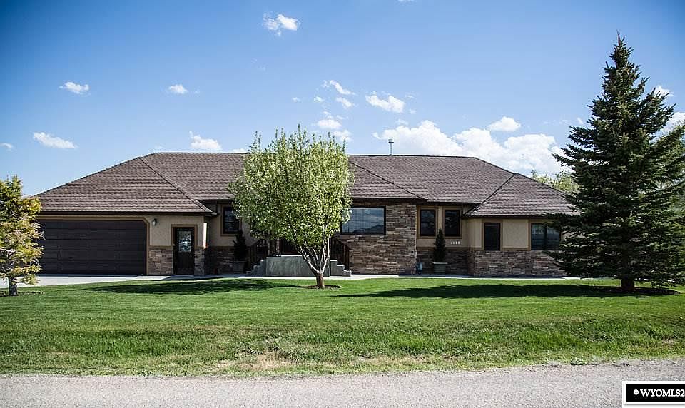 1st image of 249 Douglas Dr