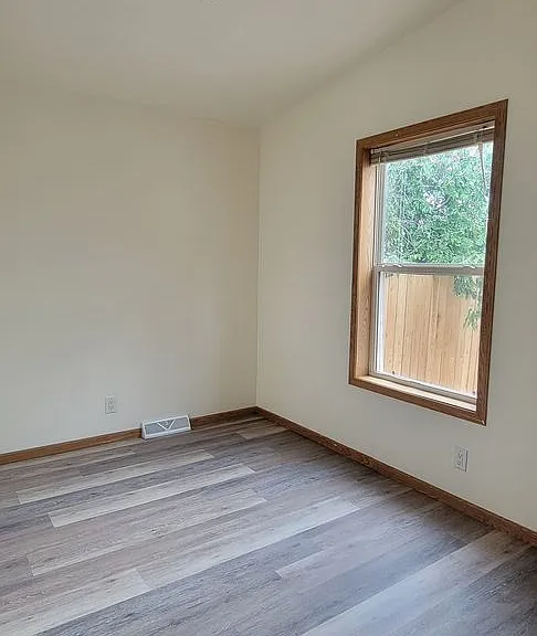 1323 Natalie St — Photo 14