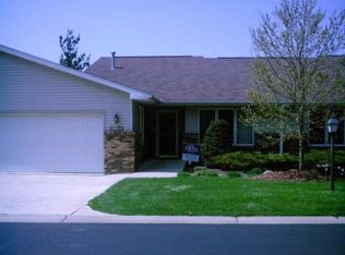 2152 Robinson Rd APT 3, Jackson, MI 49203