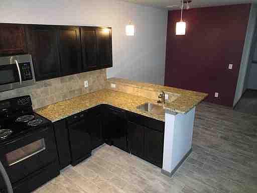 3rd image of 3057 W Kentucky Ave APT 202