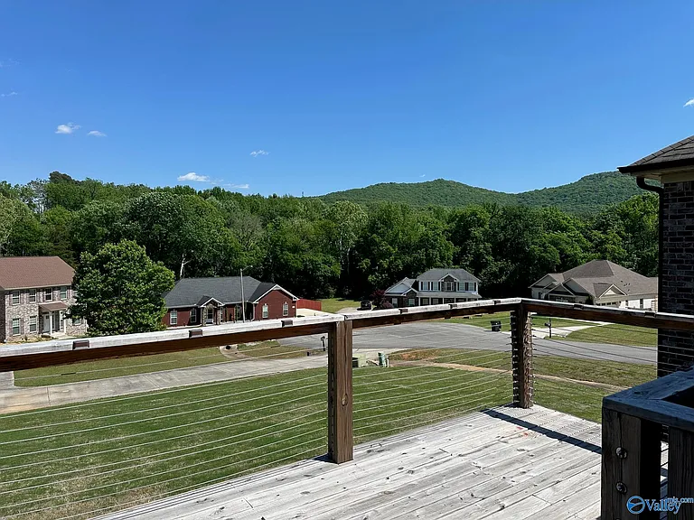 211 Blackoak Dr — Photo 31