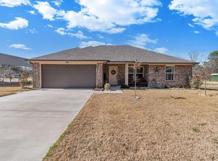 116 Deep Cove Dr, Trinidad, TX 75163