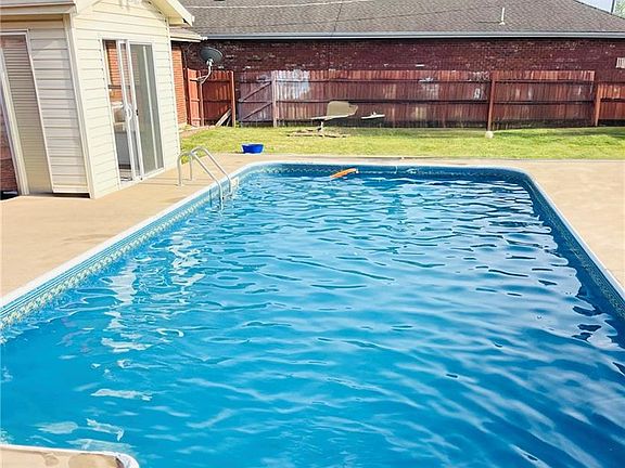 5th image of 1406 Tamara Dr