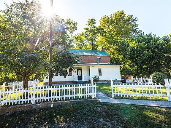 2nd image of 2118 County Road 522