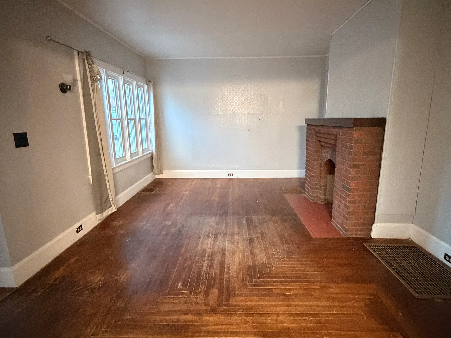 3 bed, 1663 sqft, $1,800 — Photo 3