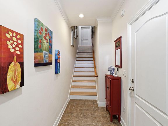 3rd image of 408 Renaissance Ct