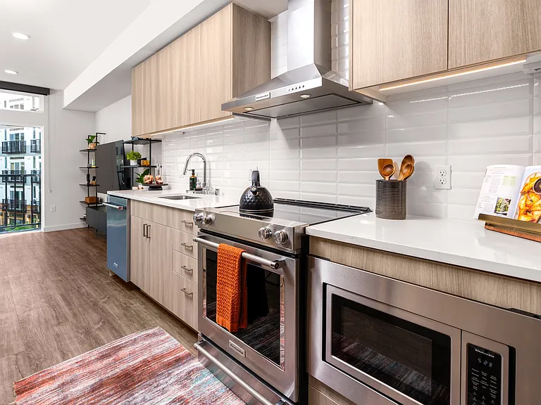 Eastline Grand — Photo 17