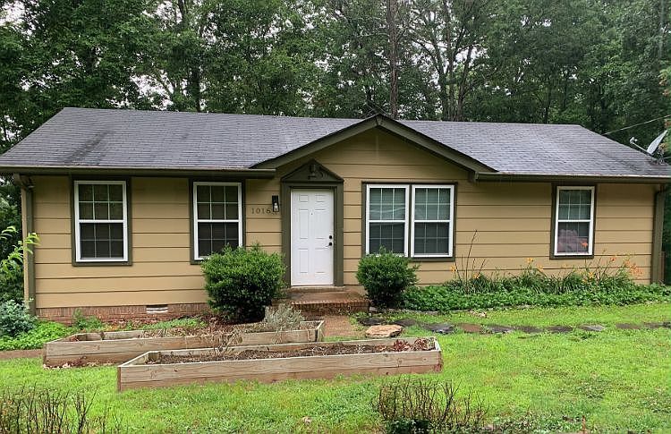 1st image of 1016 Red Fox Ln