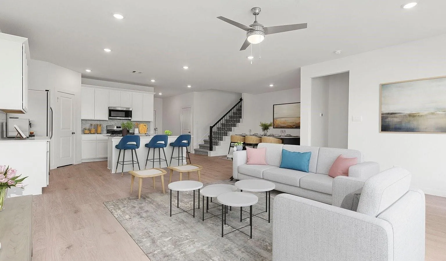 4 bed, 3.0 bath, 2475 sqft, $2,495 — Photo 3