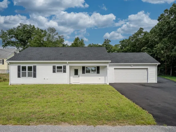 109 Navy Yard Rd, Dracut, MA 01826