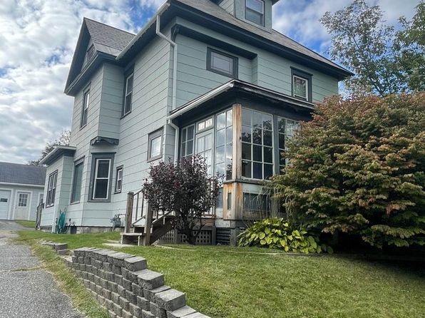 59 Kemp Ave