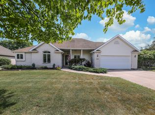 2637 Creekside Ln, Morris, IL 60450