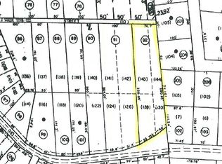 8th St, Hawley, PA 18428