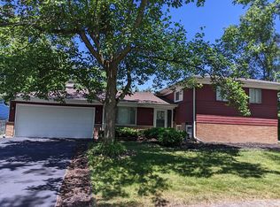 102 Warwick St, Park Forest, IL
