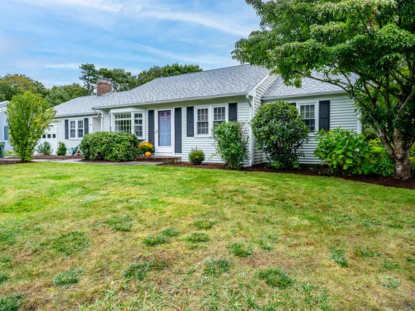 348 Prince Hinckley Road, Centerville, MA 02632