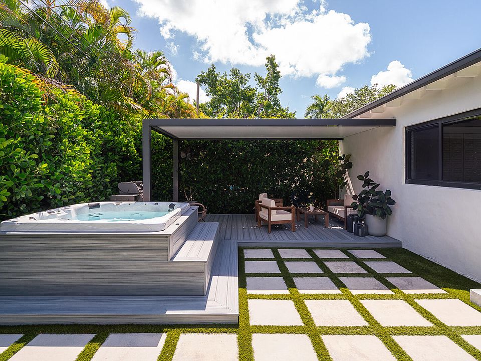ヴィテラス　５点 5745 SW 54th Terrace, Miami, FL 33155 | MLS #B26043199 | Zillow