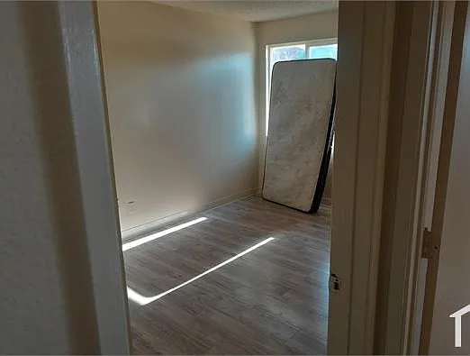 503 S Dearing Ave #101 — Photo 4