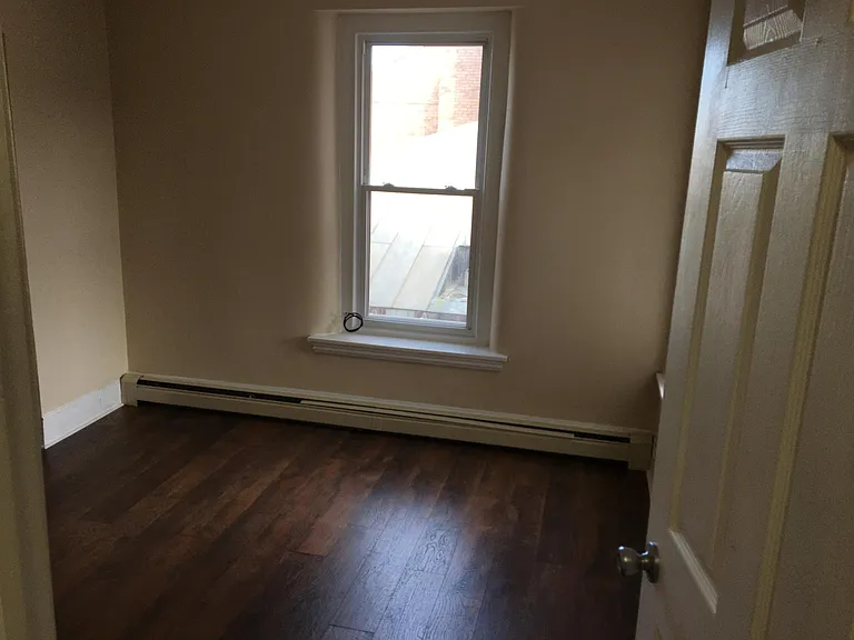 113 Susquehanna Ave — Photo 8
