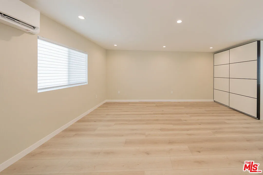 Studio, 1.0 bath, 480 sqft, $1,950 — Photo 4