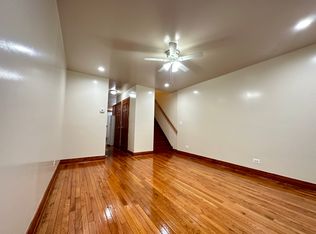 8222 S Dobson Ave APT B, Chicago, IL 60619
